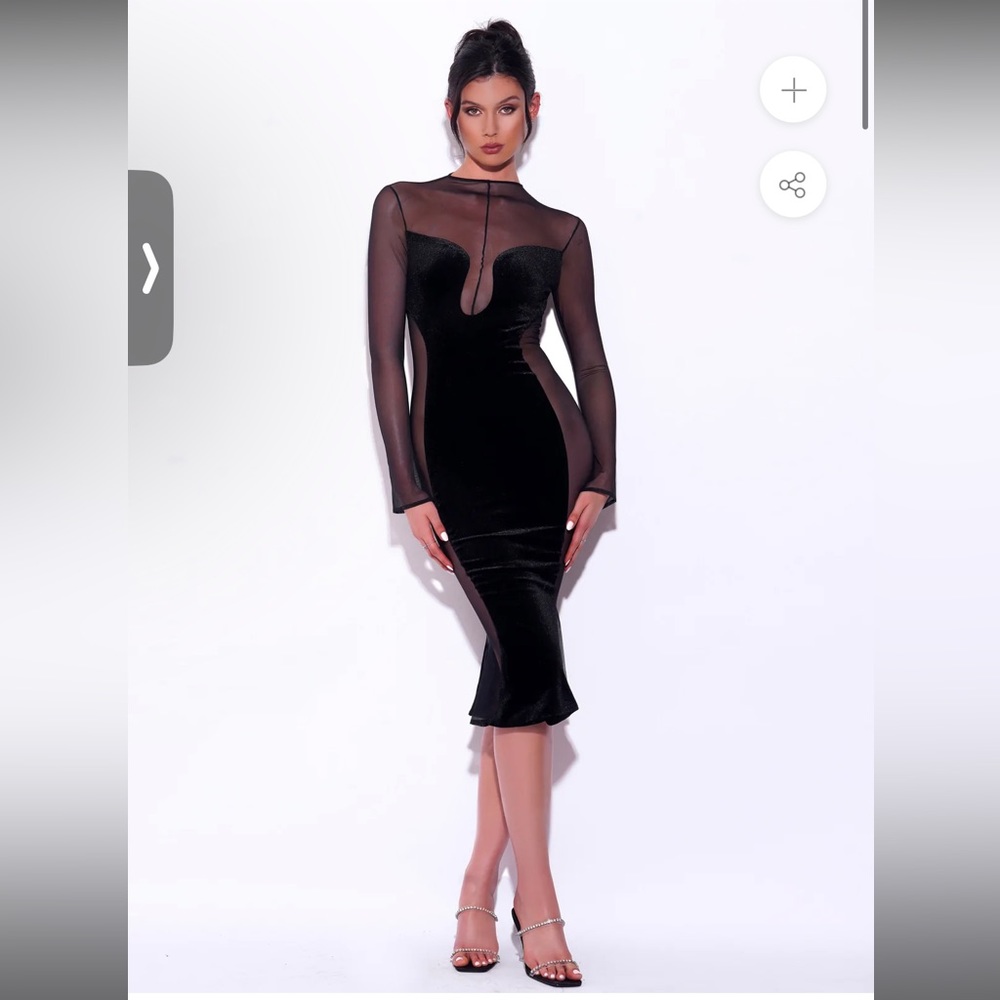 ISO Miss Circle Mavise Black Velvet Mesh Long Sleeve Dress